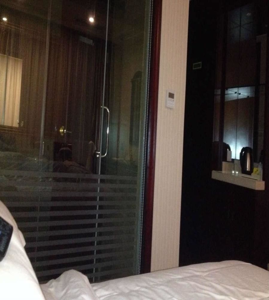 Vienna Hotel Guiyang Exhibition Center エクステリア 写真